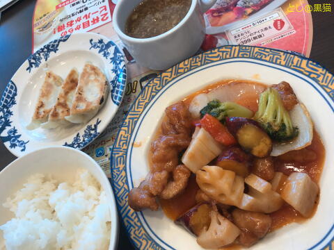 バーミヤン 広東風酢豚と餃子